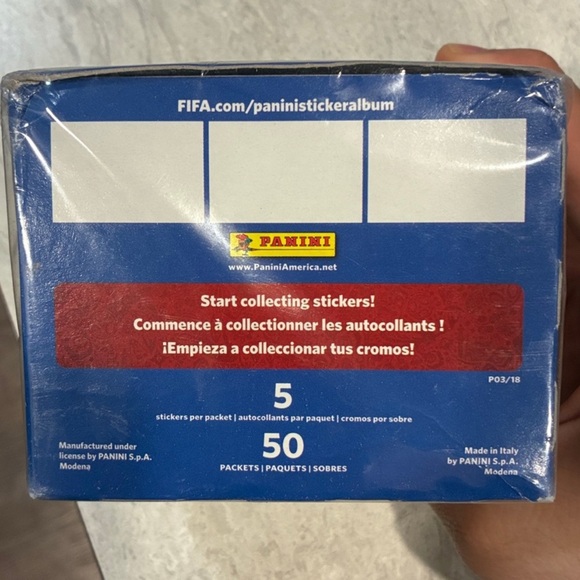 Fifa World Cup Panini 2018 Soccer Russia Sticker Box - Picture 2 of 4